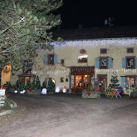 Auberge De La Charriole Taintrux Exteriör bild