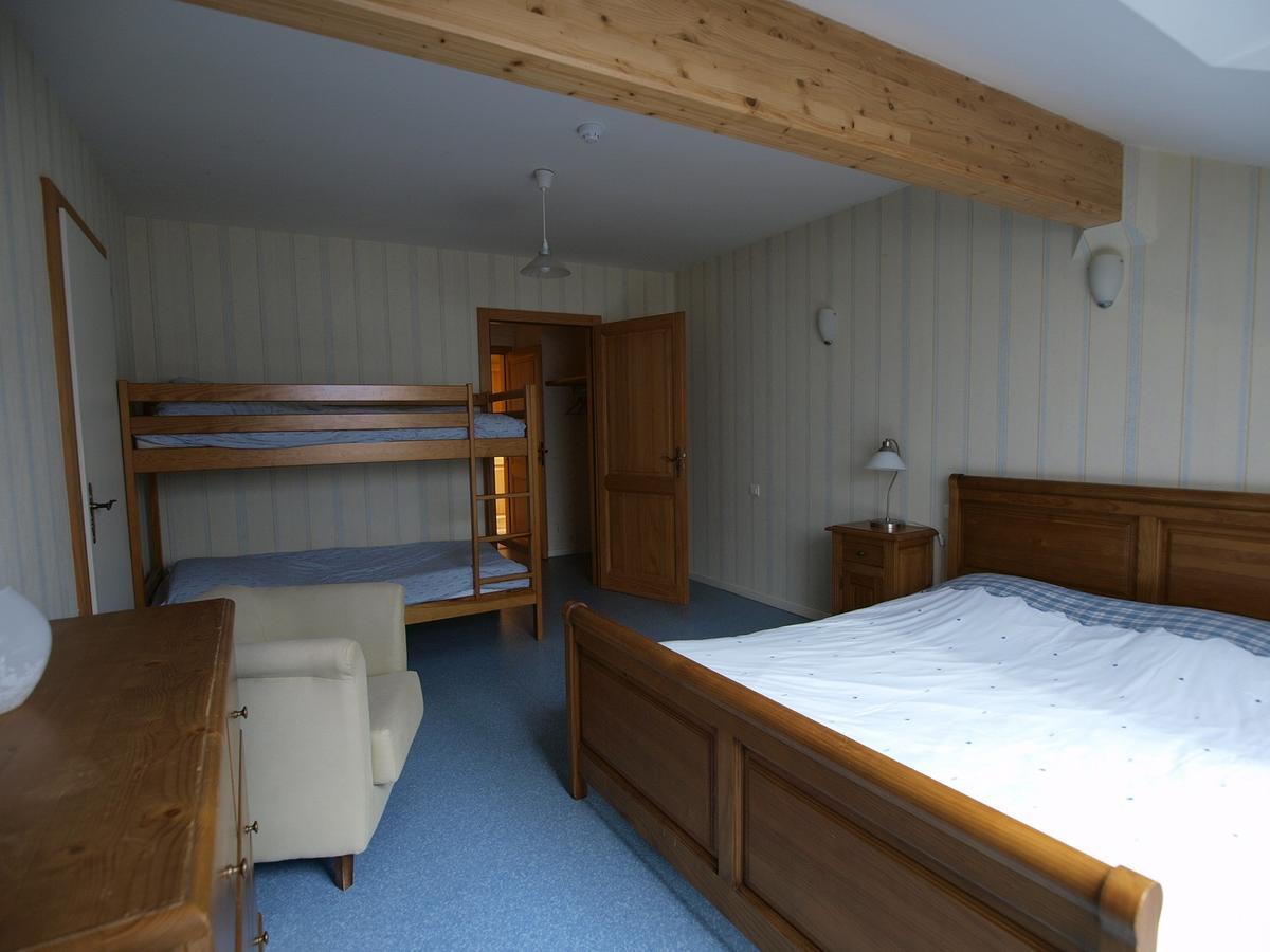 Auberge De La Charriole Taintrux Exteriör bild