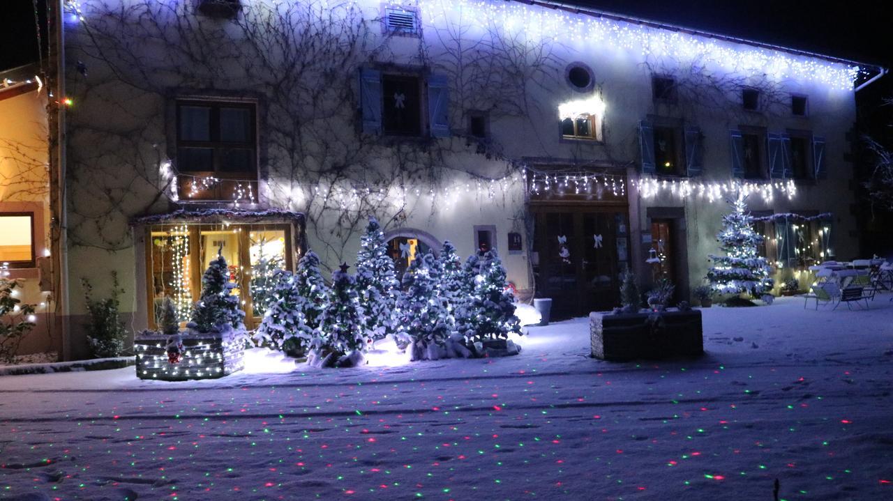 Auberge De La Charriole Taintrux Exteriör bild